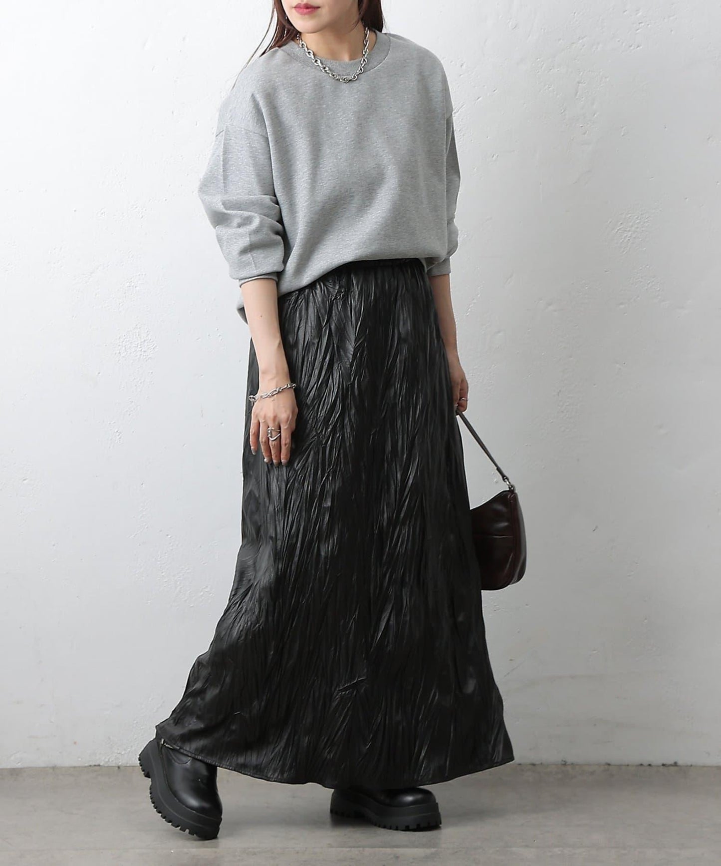 仿皮褶皺半身裙