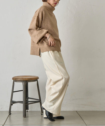 寬鬆柔軟高領針織衫