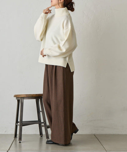 寬鬆柔軟高領針織衫