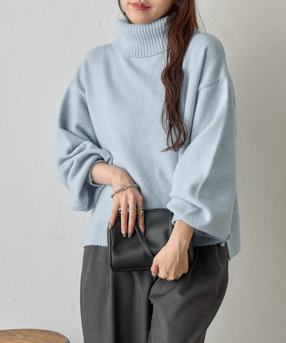 寬鬆柔軟高領針織衫