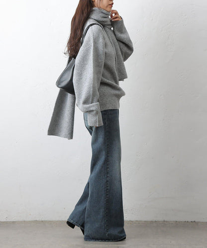 圓領針織衫配圍巾