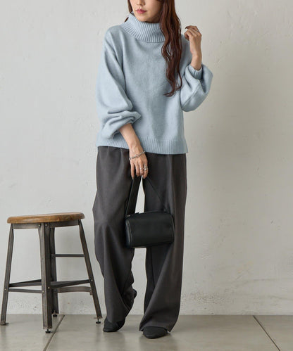 寬鬆柔軟高領針織衫