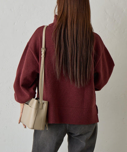 寬鬆柔軟高領針織衫