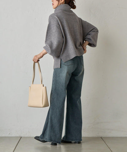 寬鬆柔軟高領針織衫