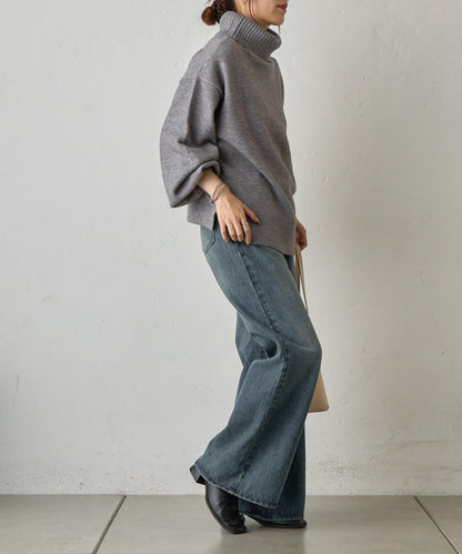 寬鬆柔軟高領針織衫