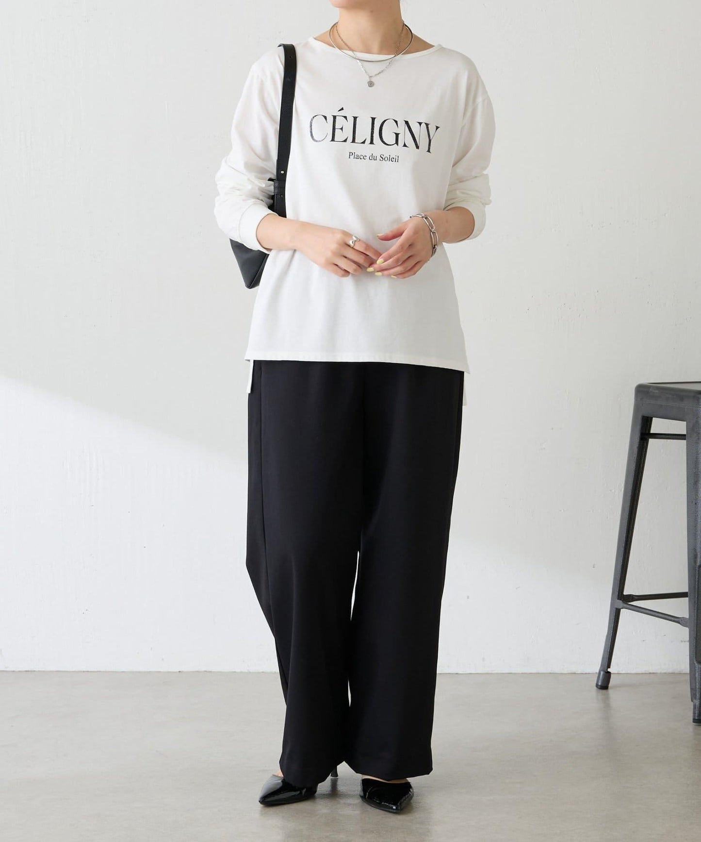 亮片字母長袖T恤/疊穿單品