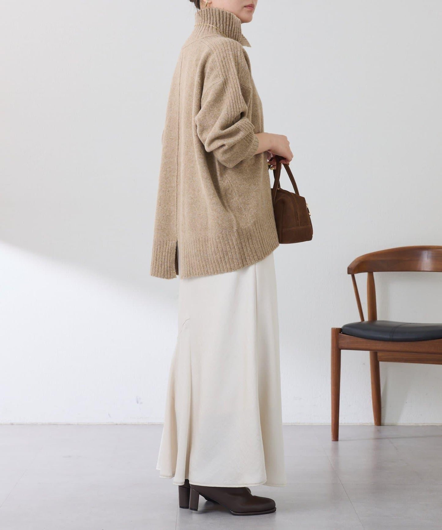 【可水洗針織】羊毛混紡開叉高領針織衫