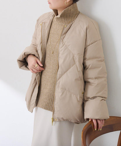 【輕量外套】輕質壓花無領羽絨服