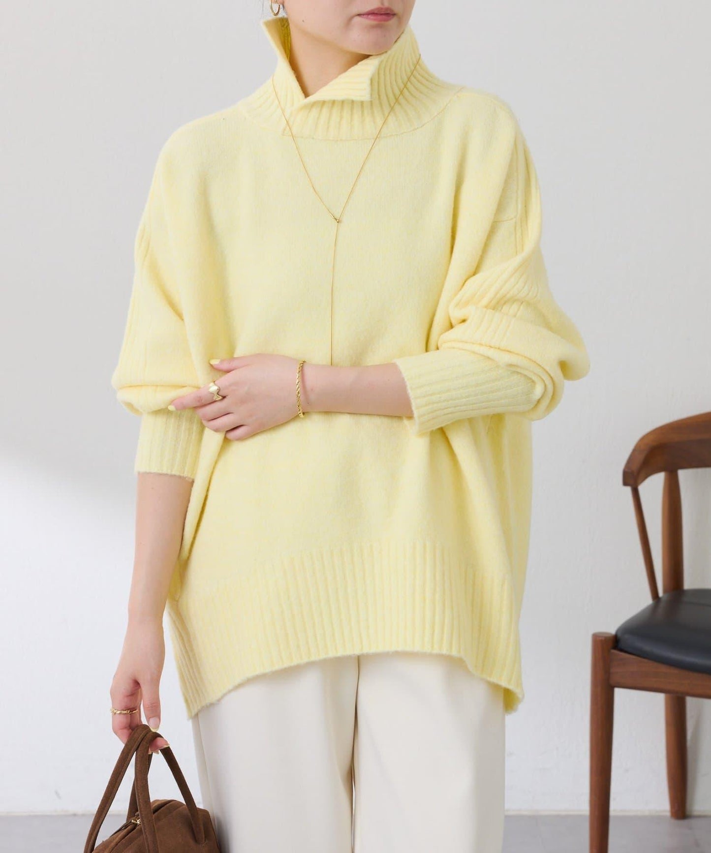 【可水洗針織】羊毛混紡開叉高領針織衫