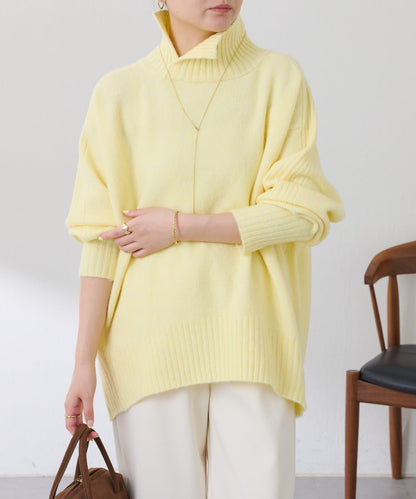 【可水洗針織】羊毛混紡開叉高領針織衫