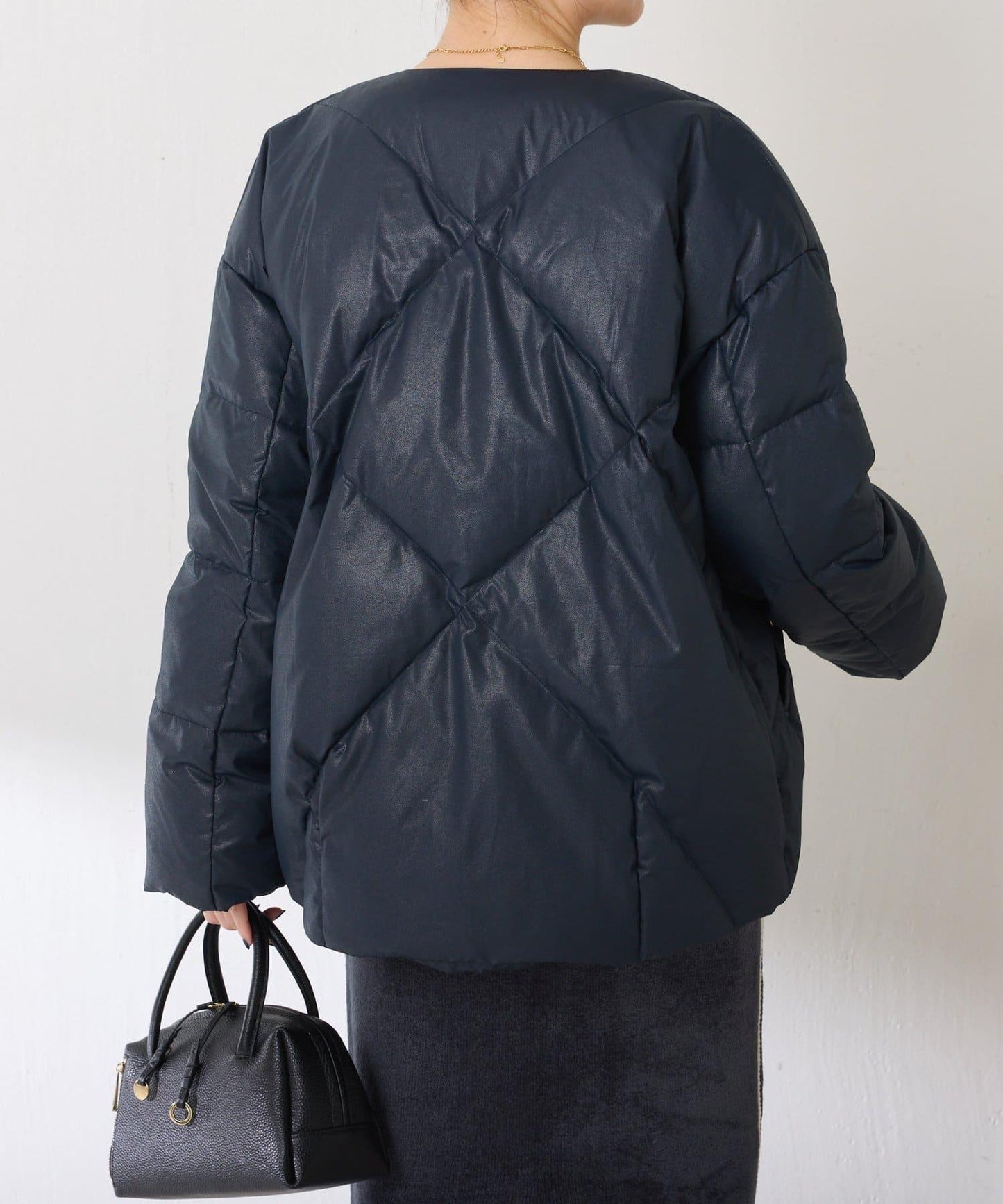 【輕量外套】輕質壓花無領羽絨服