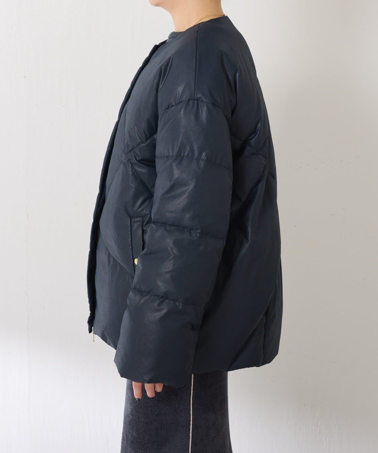 【輕量外套】輕質壓花無領羽絨服