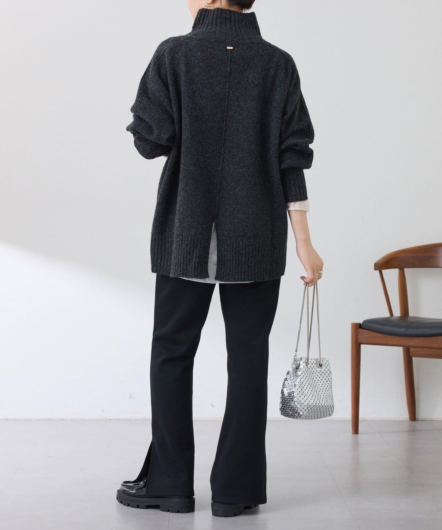 【可水洗針織】羊毛混紡開叉高領針織衫
