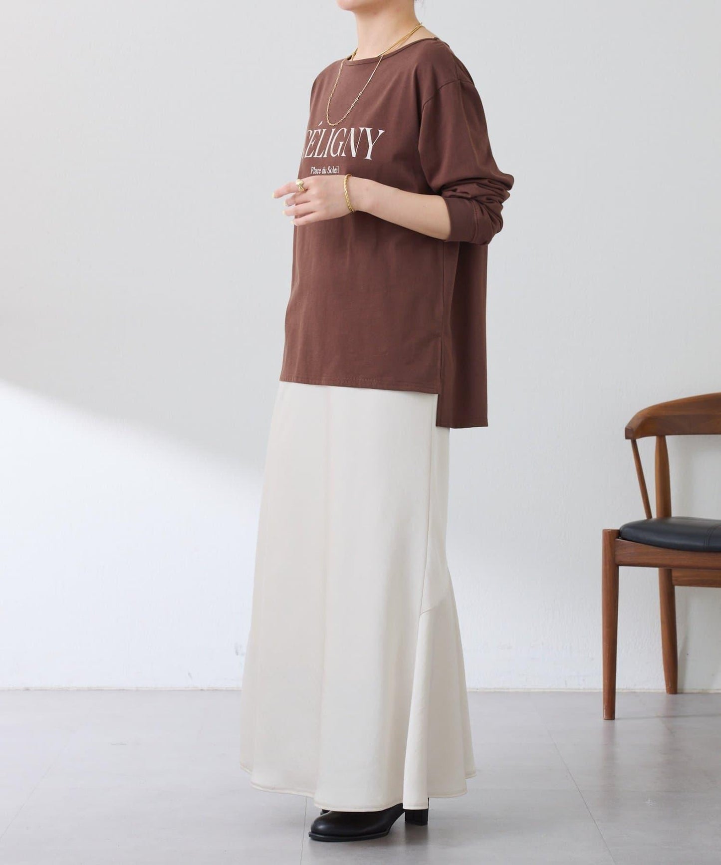 亮片字母長袖T恤/疊穿單品