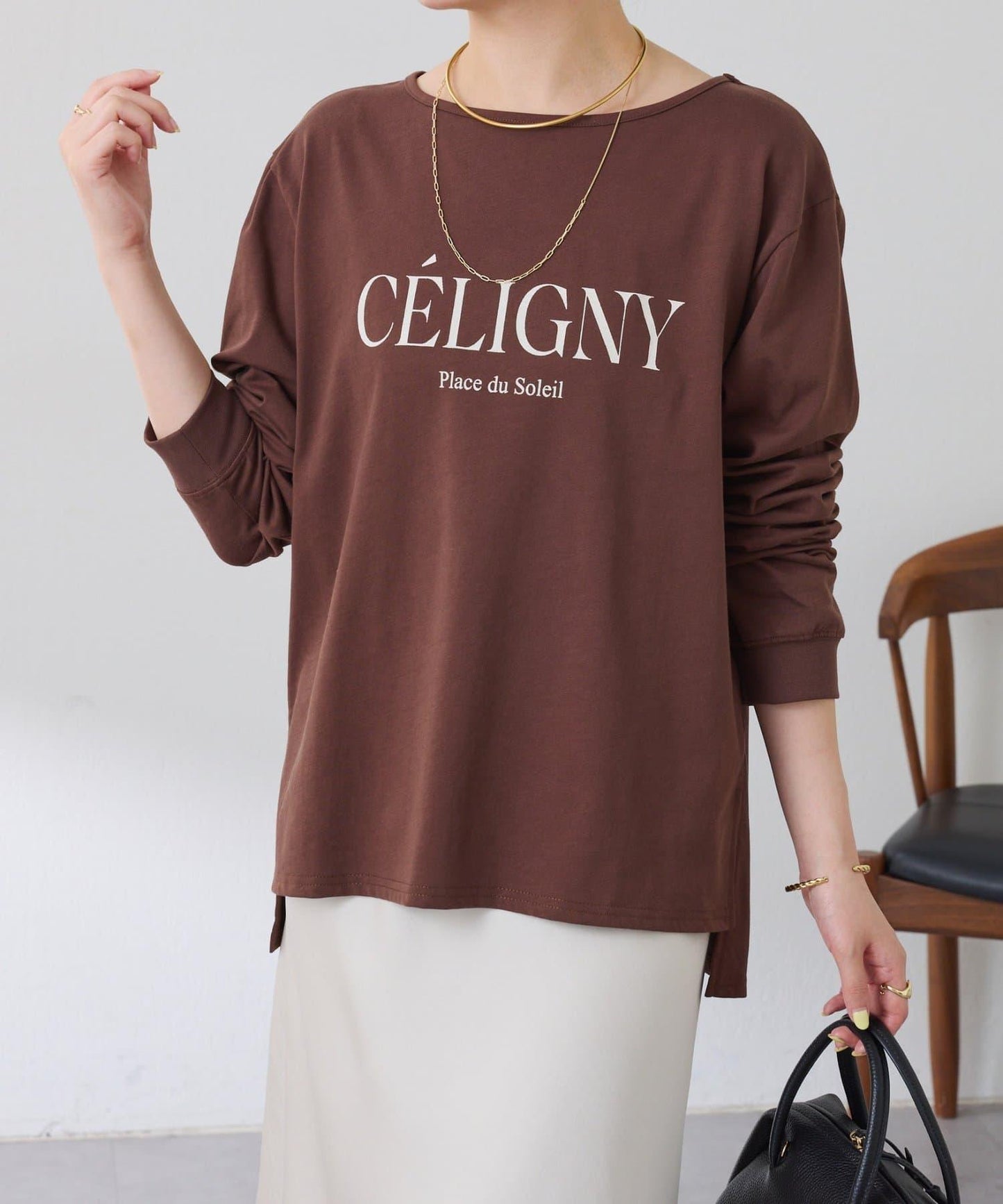 亮片字母長袖T恤/疊穿單品