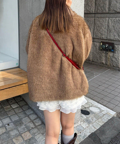 牛角扣毛絨夾克