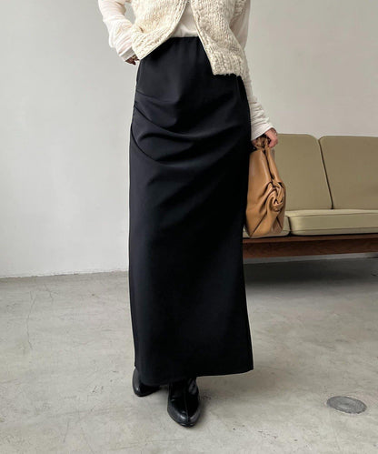 剪裁垂墜半身裙