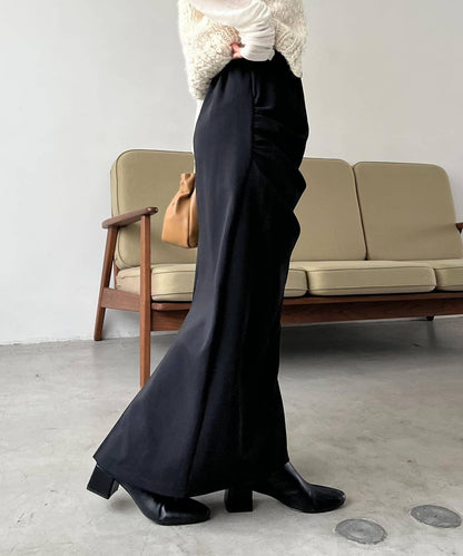 剪裁垂墜半身裙