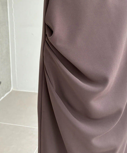 剪裁垂墜半身裙