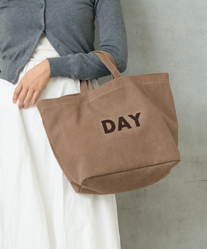 帆布植絨字母托特包