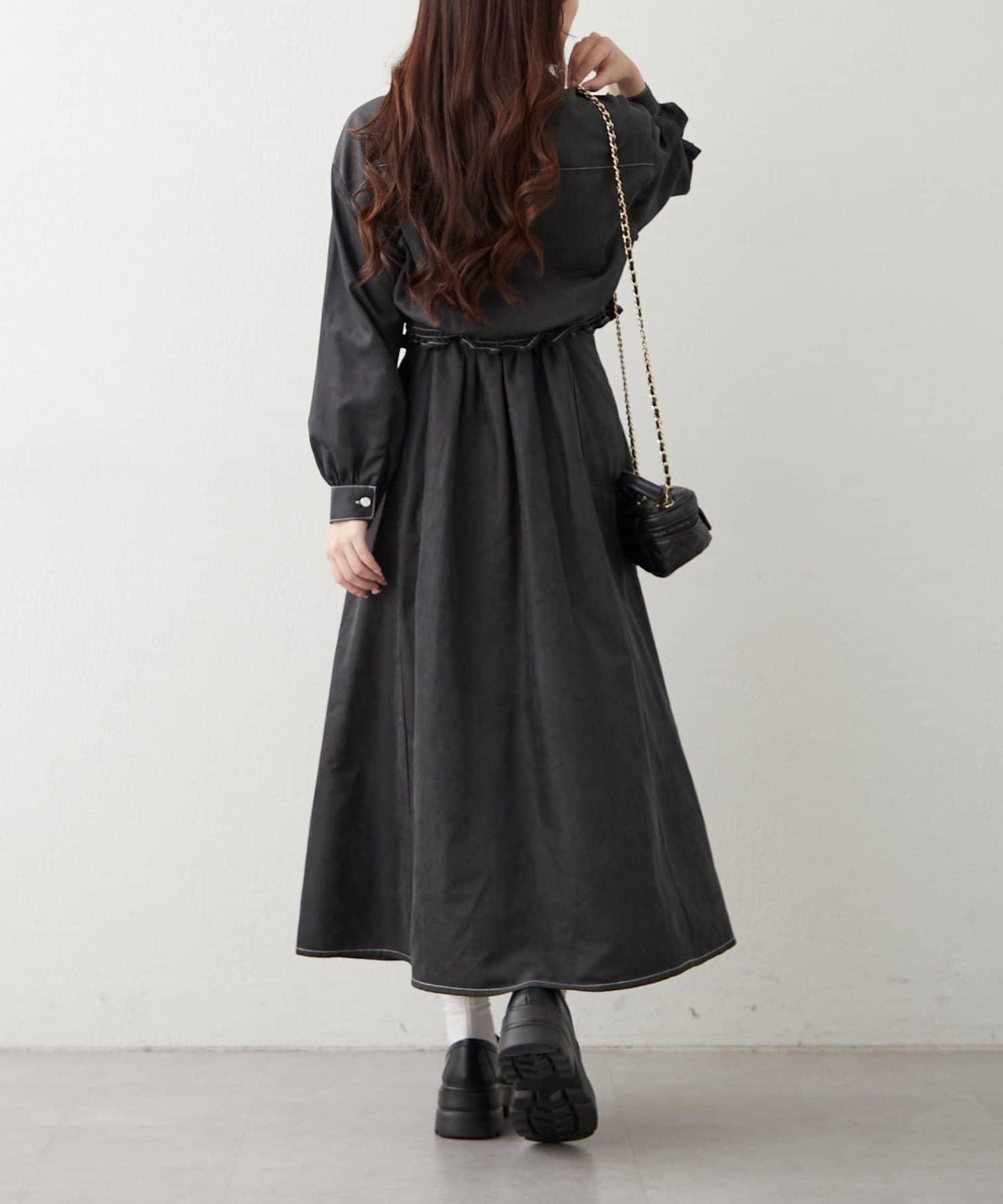 套裝・西裝外套+吊帶連衣裙