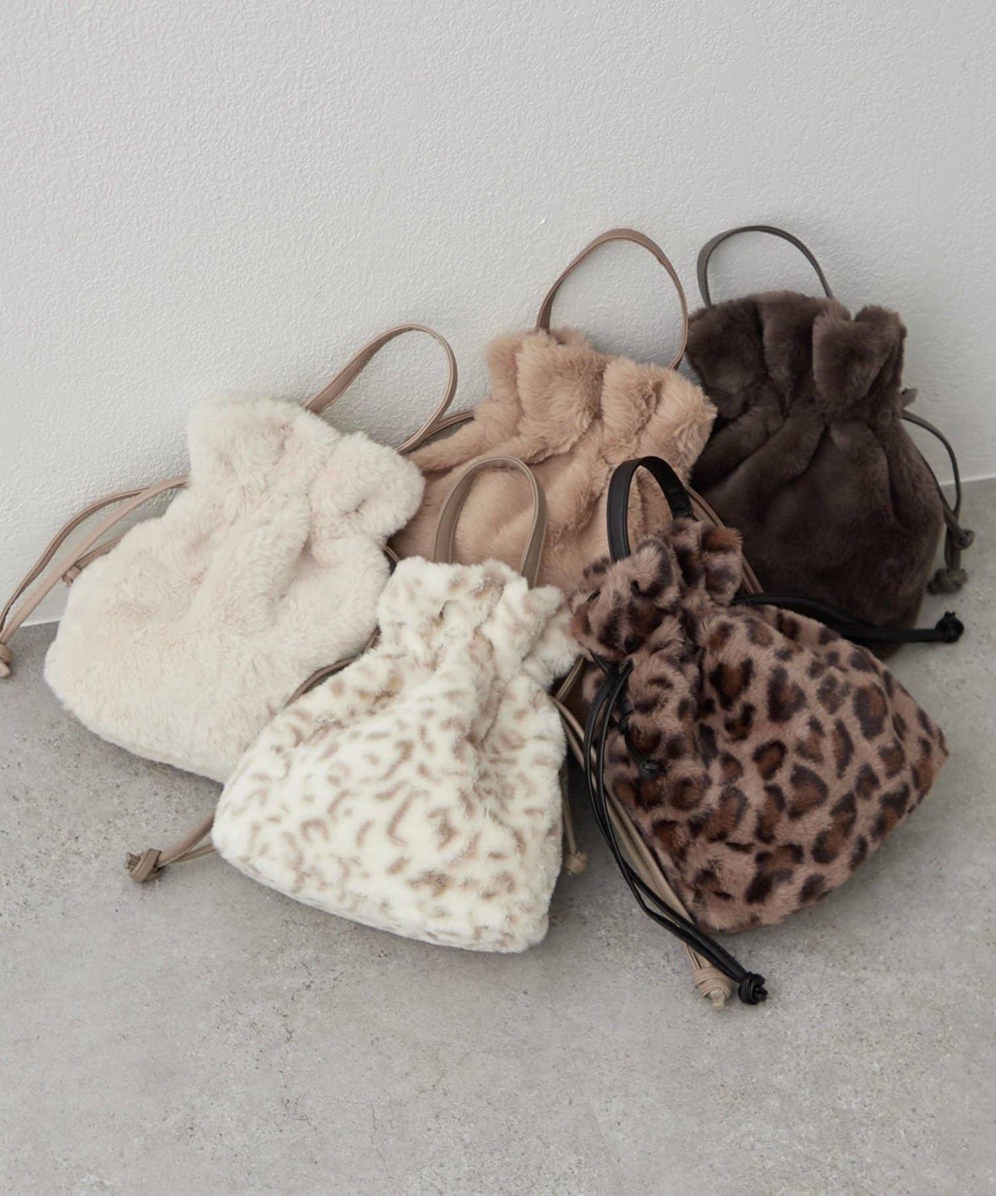 2WAY毛絨束口包斜挎包