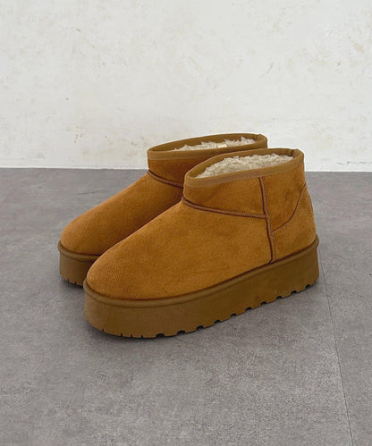 厚底短款羊羔絨靴