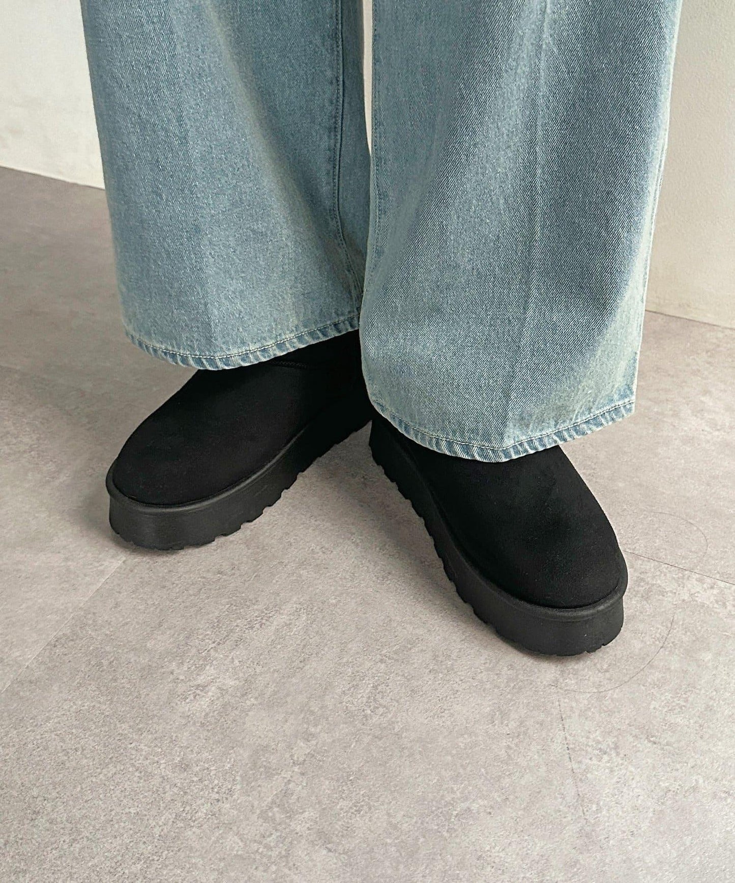 厚底短款羊羔絨靴