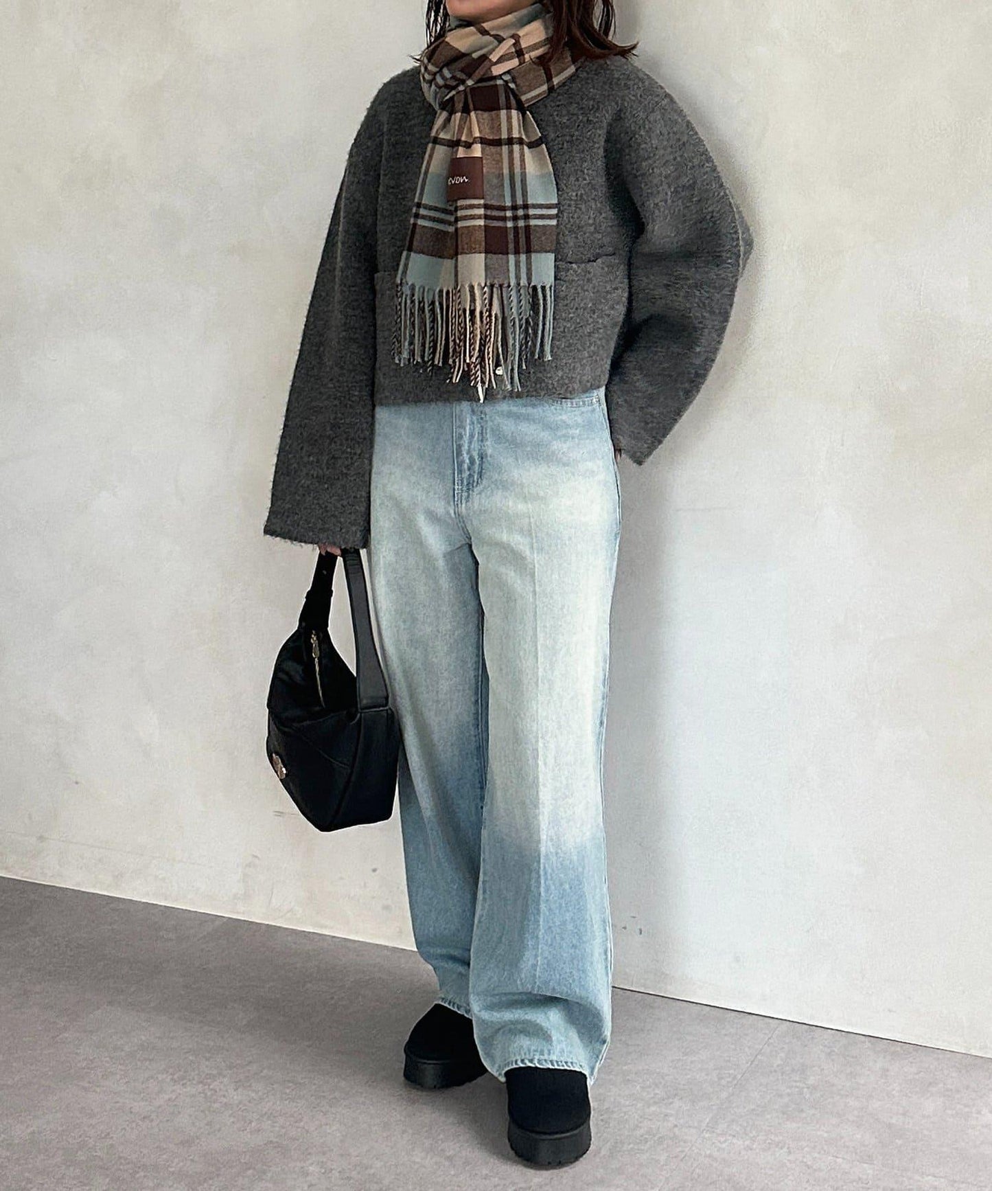 厚底短款羊羔絨靴