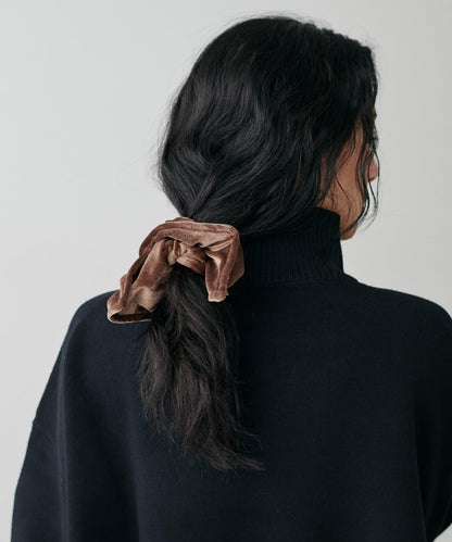 天鵝絨方形髮圈