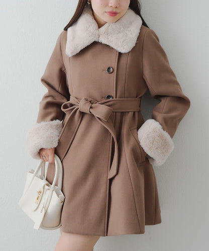 多功能可拆卸毛絨中長款A字大衣