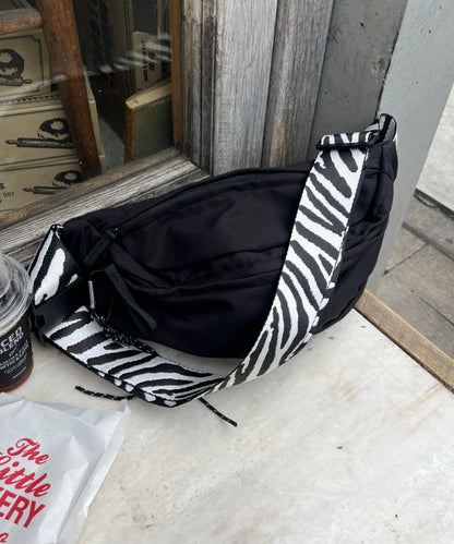 動物圖案迷你斜挎包