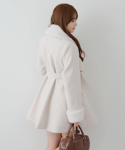 多功能可拆卸毛絨中長款A字大衣