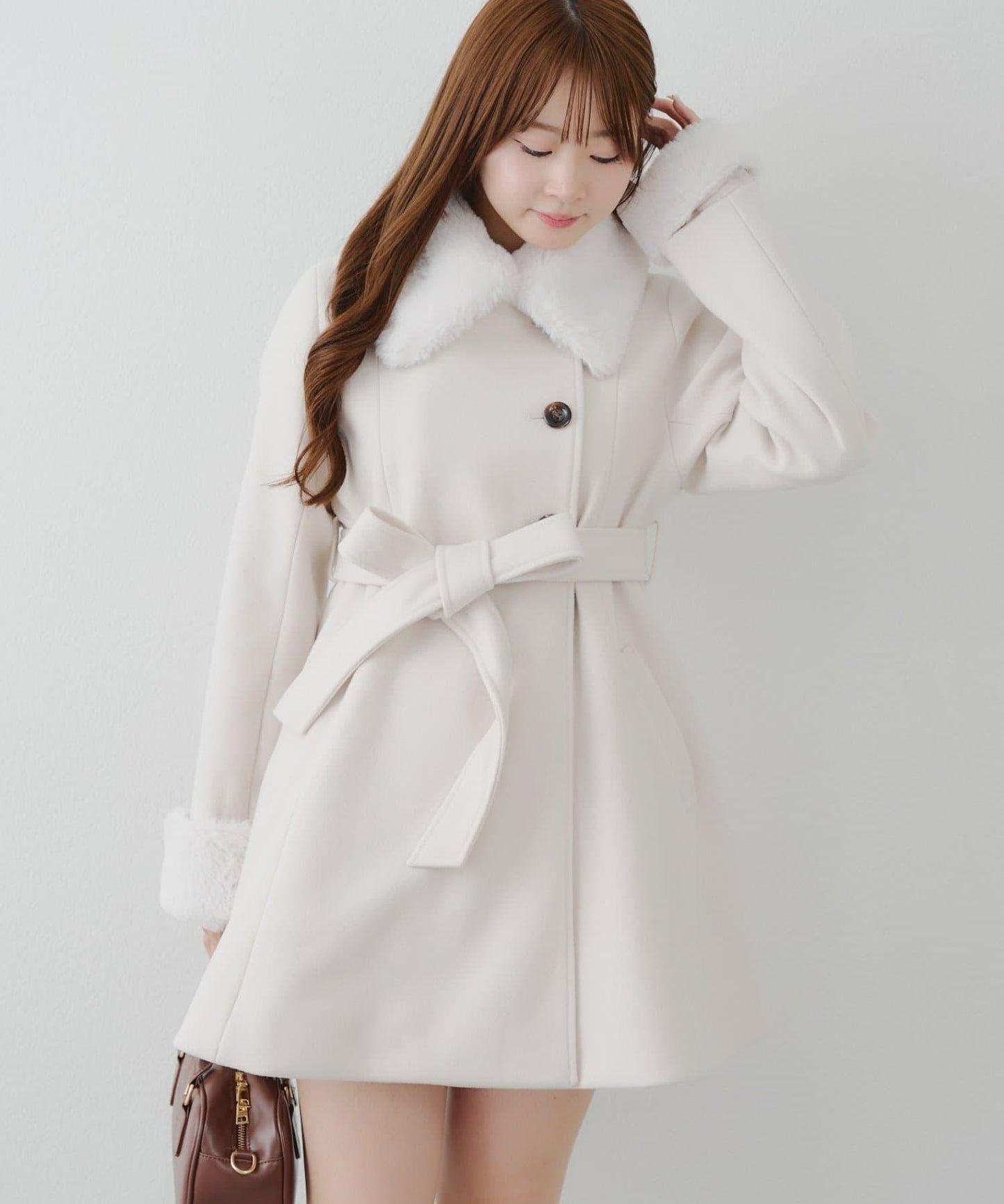 多功能可拆卸毛絨中長款A字大衣