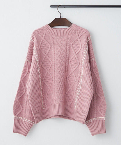 毯邊縫線麻花針織套頭衫