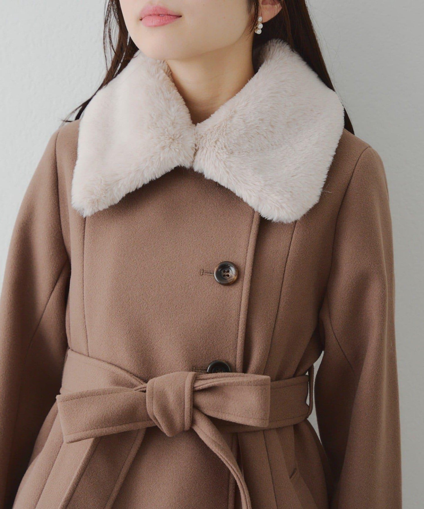 多功能可拆卸毛絨中長款A字大衣