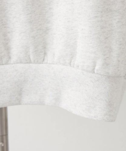 花卉與標誌拼接加絨套頭衫