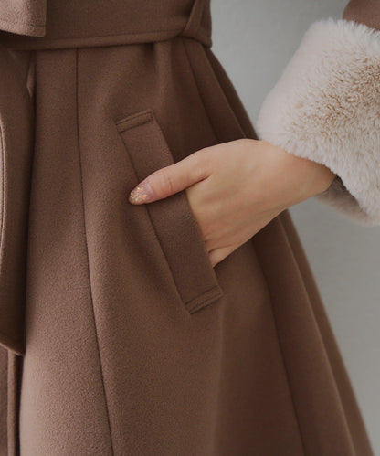 多功能可拆卸毛絨中長款A字大衣