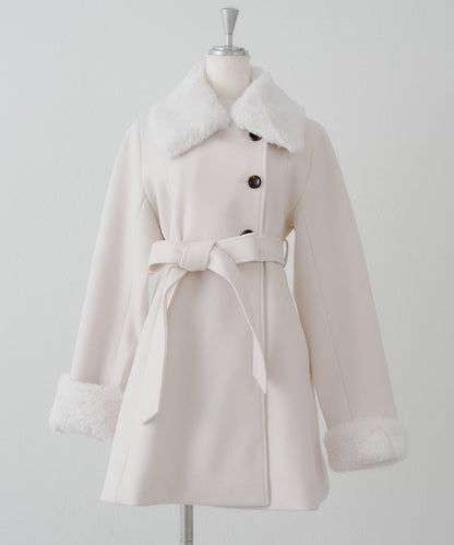 多功能可拆卸毛絨中長款A字大衣