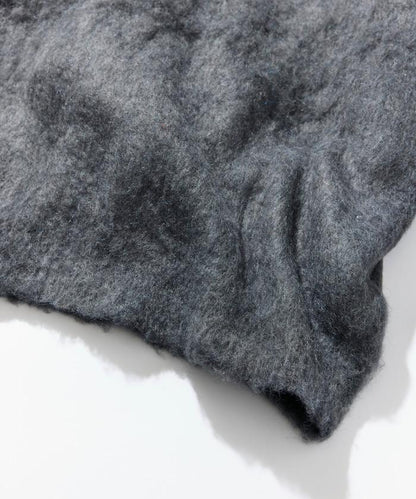 長絨毛針織POLO領毛衣