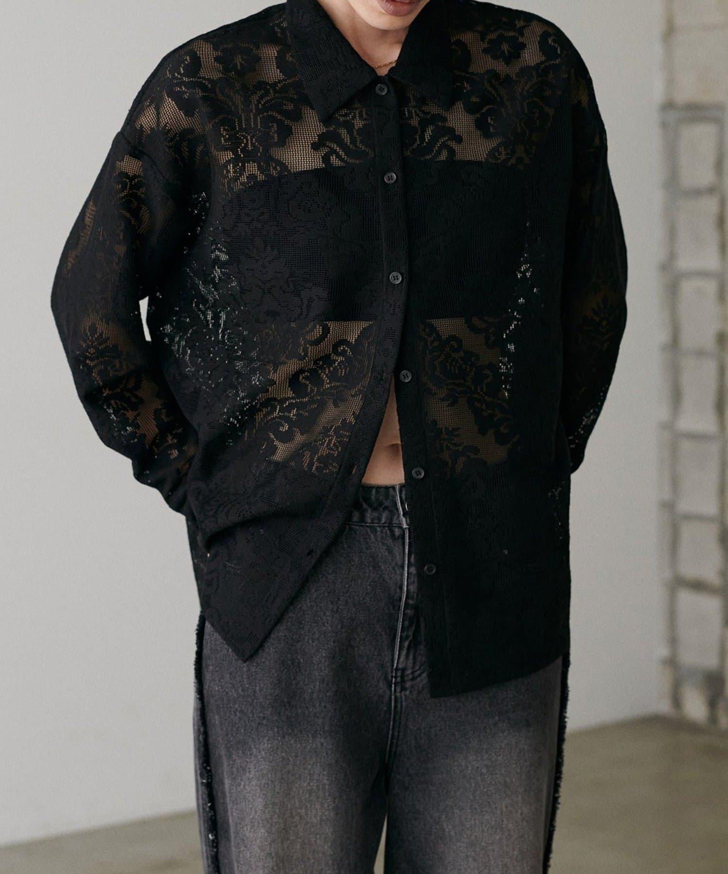 【LARUTA】蕾絲襯衫