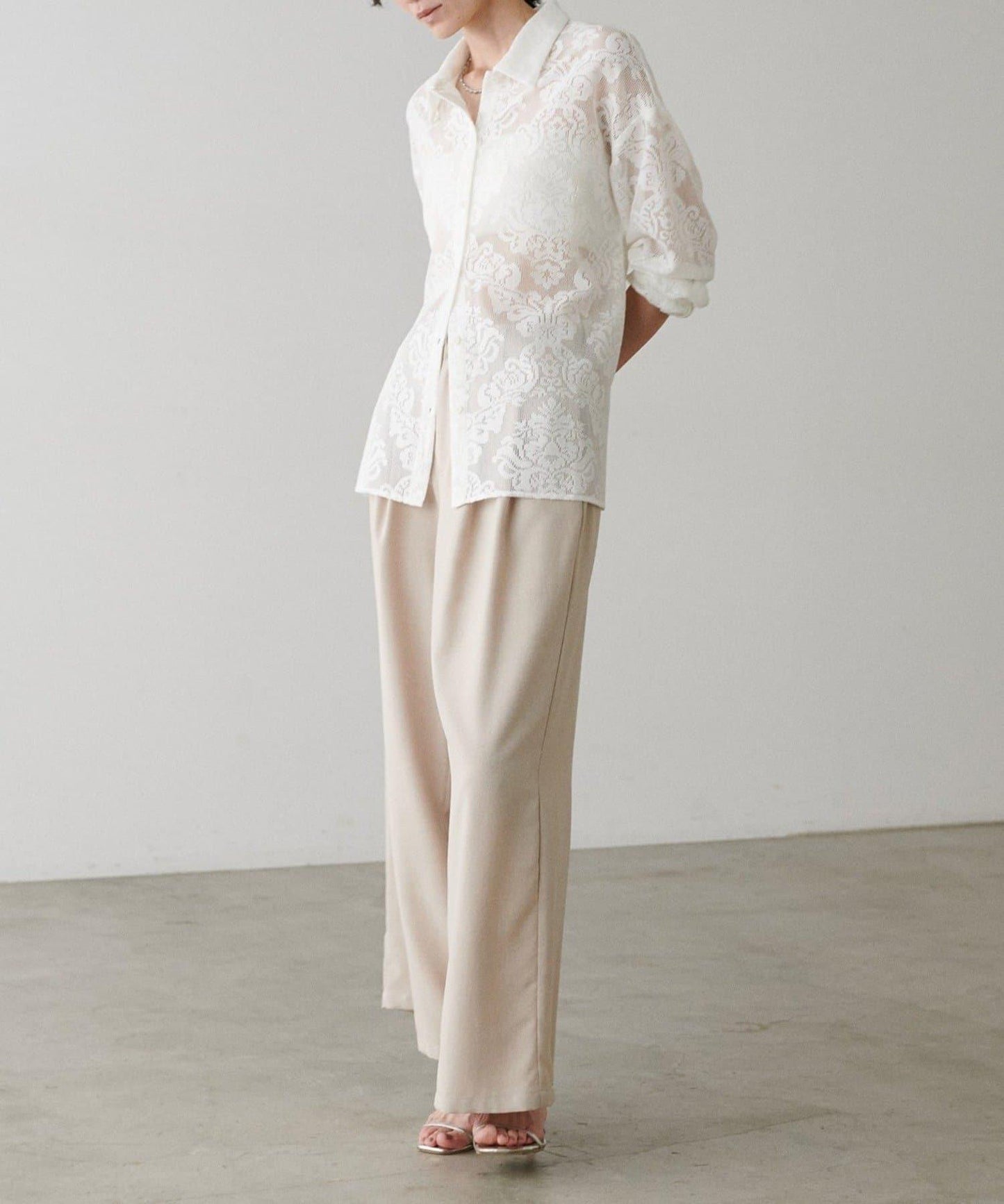 【LARUTA】蕾絲襯衫