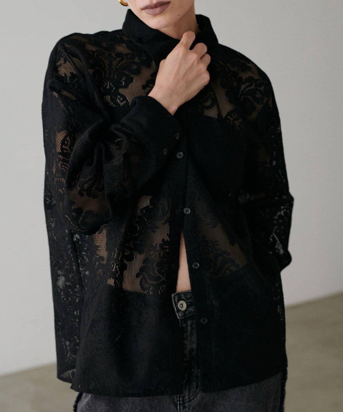 【LARUTA】蕾絲襯衫