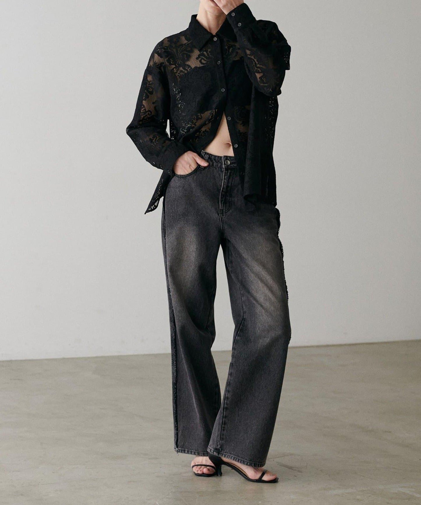 【LARUTA】蕾絲襯衫