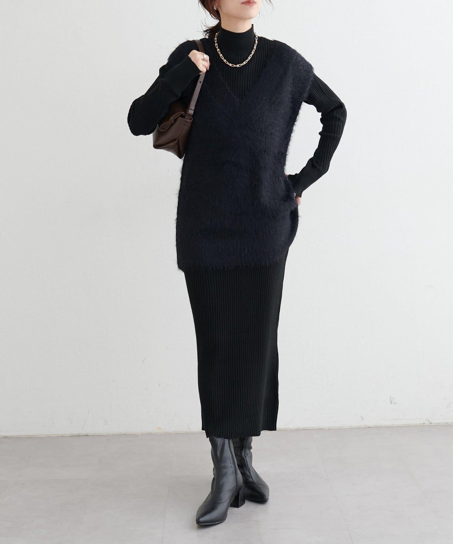 【S碼終於開售！】可選羅紋針織連衣裙×羽毛馬甲套裝