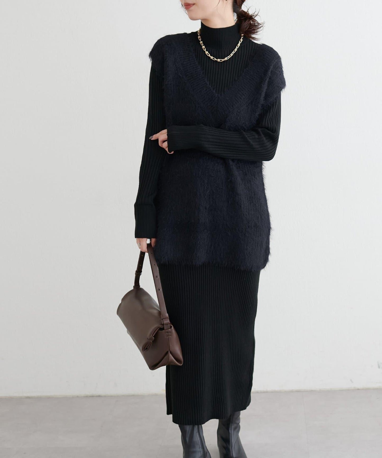 【S碼終於開售！】可選羅紋針織連衣裙×羽毛馬甲套裝