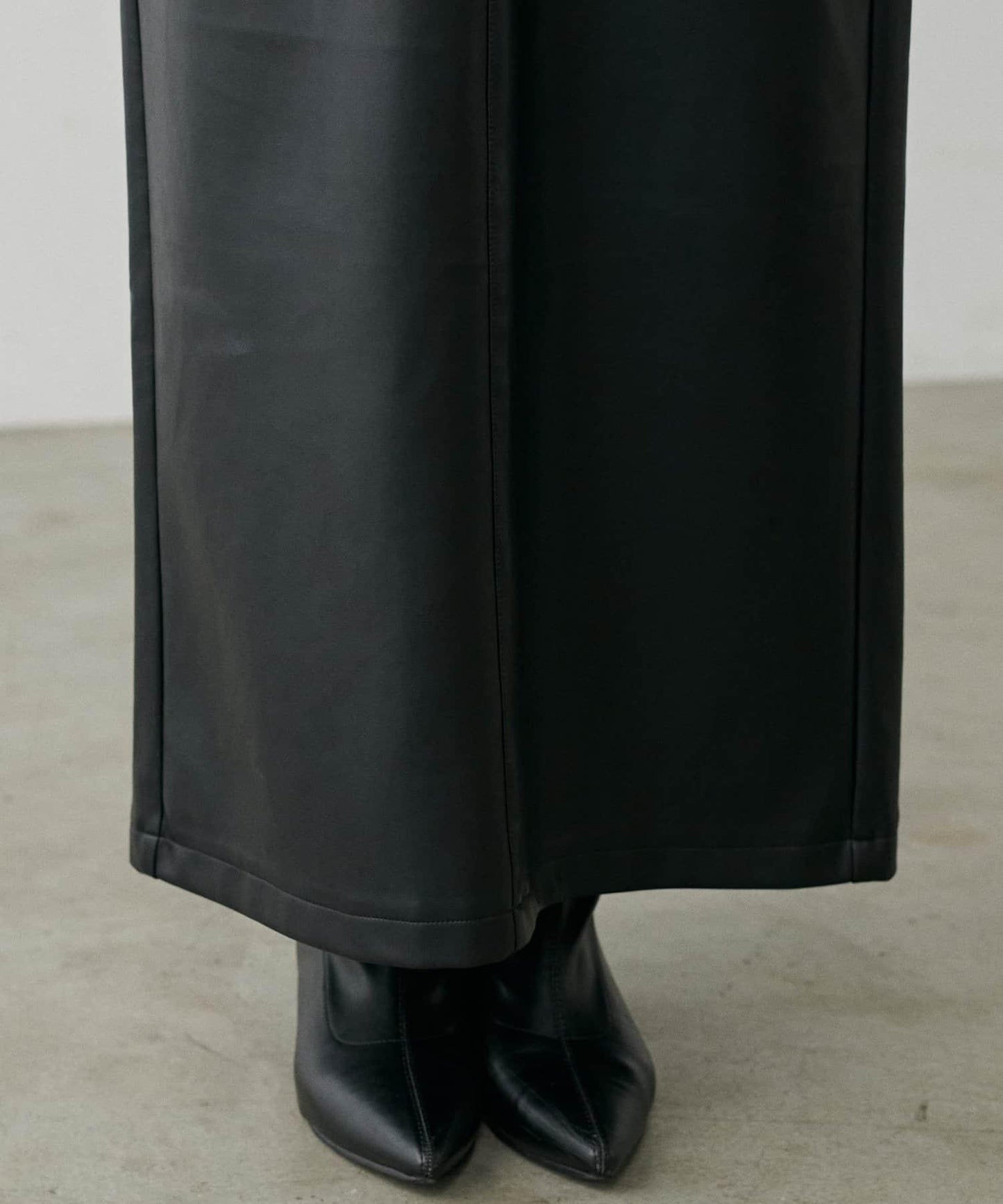 【yurie企畫】仿皮窄身半身裙