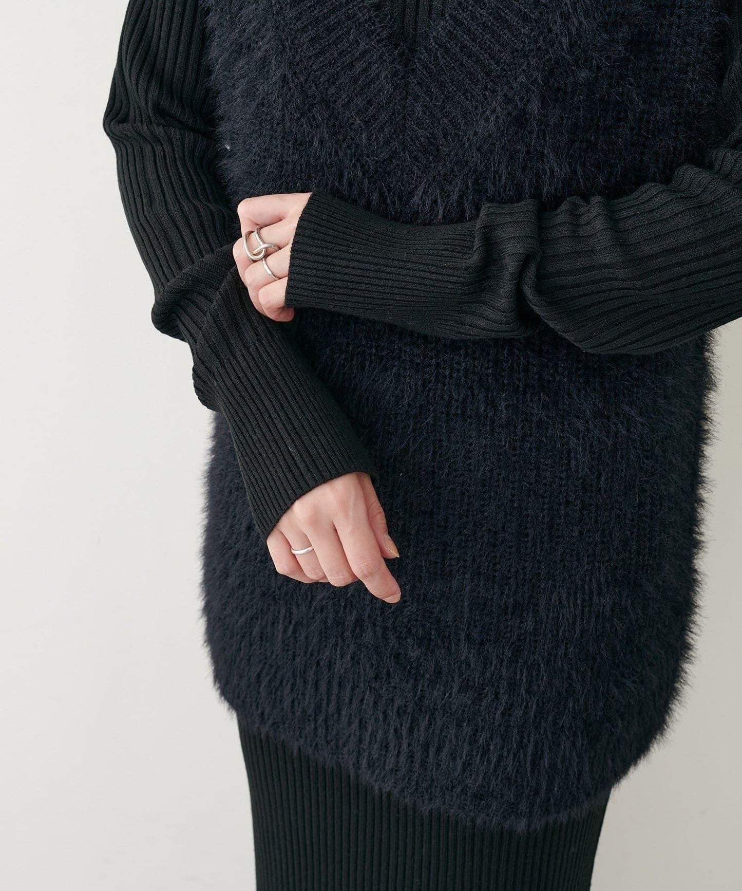 【S碼終於開售！】可選羅紋針織連衣裙×羽毛馬甲套裝