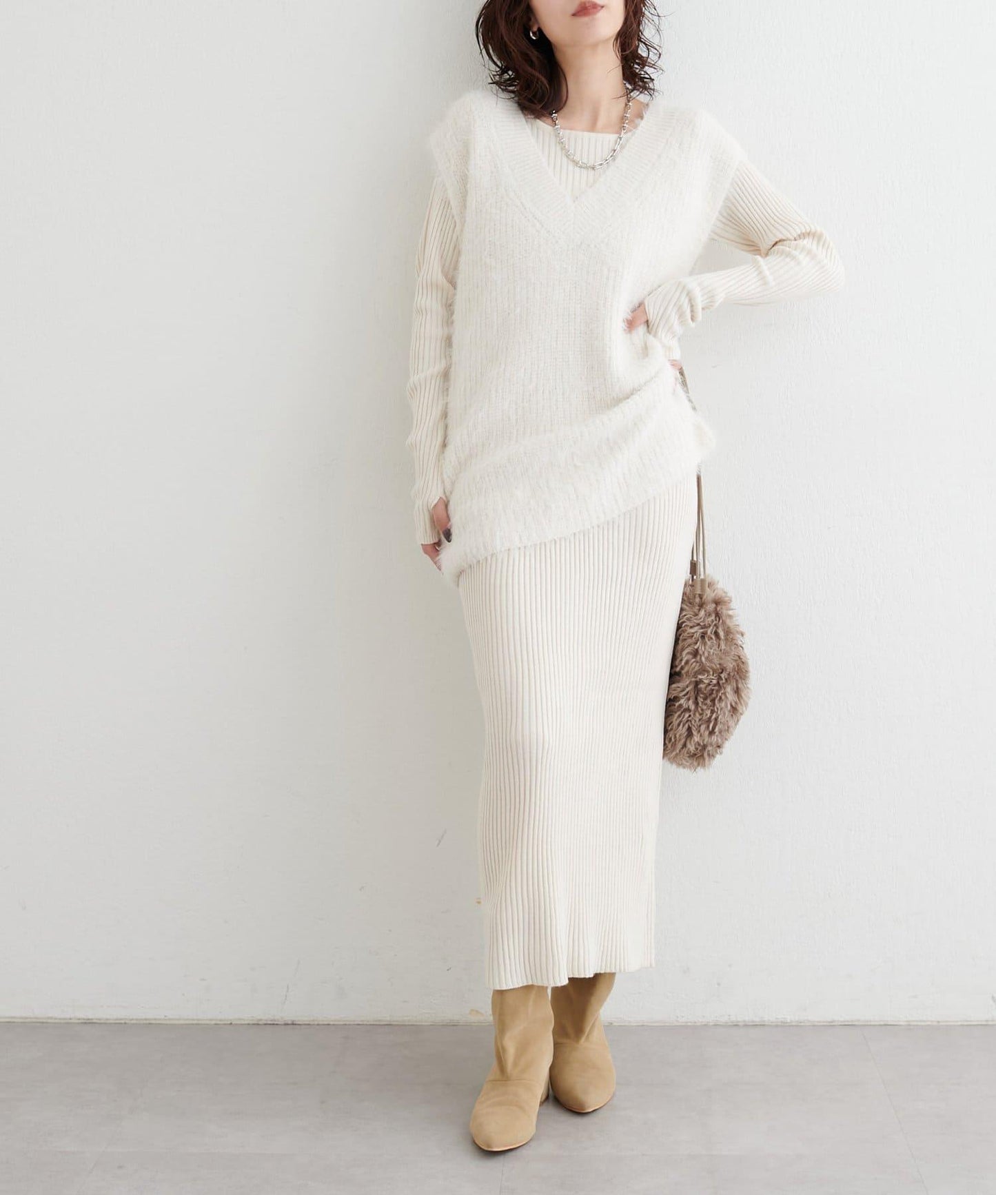 【S碼終於開售！】可選羅紋針織連衣裙×羽毛馬甲套裝