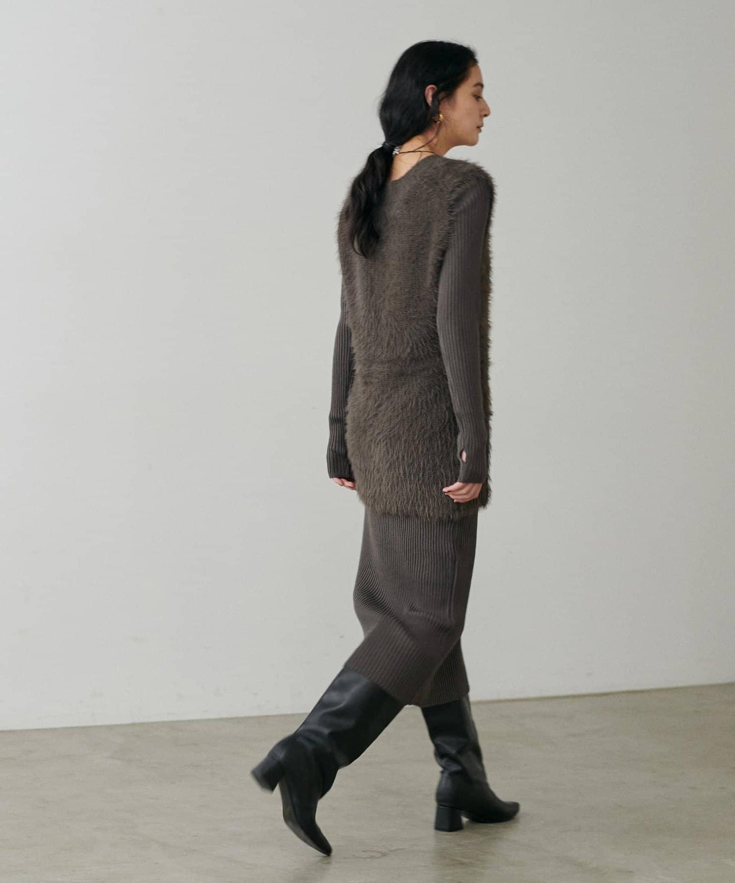 【S碼終於開售！】可選羅紋針織連衣裙×羽毛馬甲套裝